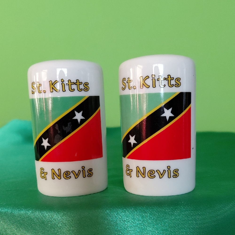 St. Kitts & Nevis Souvenir Salt & Pepper Shakers